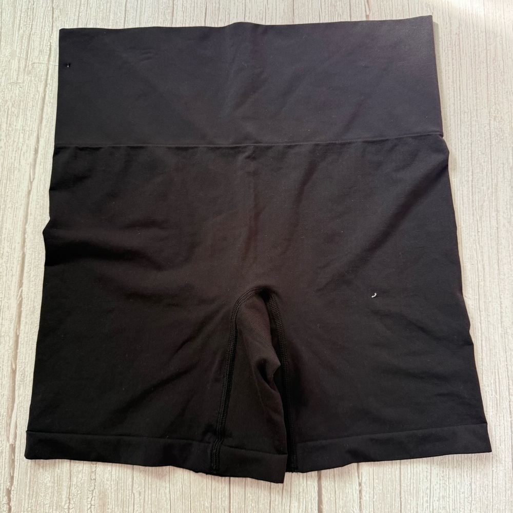 Body High Rise Bike Shorts
Hanky Panky